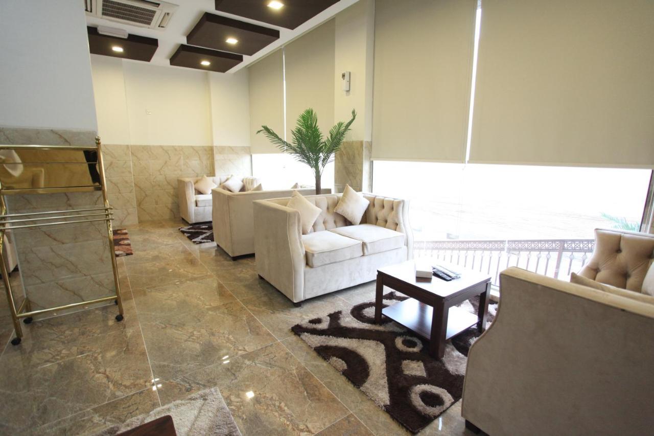 Almanzel Hotel Apartments มัสกัต ภายนอก รูปภาพ