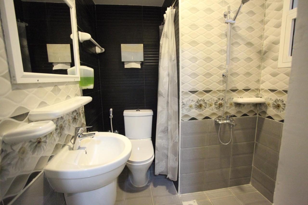 Almanzel Hotel Apartments มัสกัต ภายนอก รูปภาพ